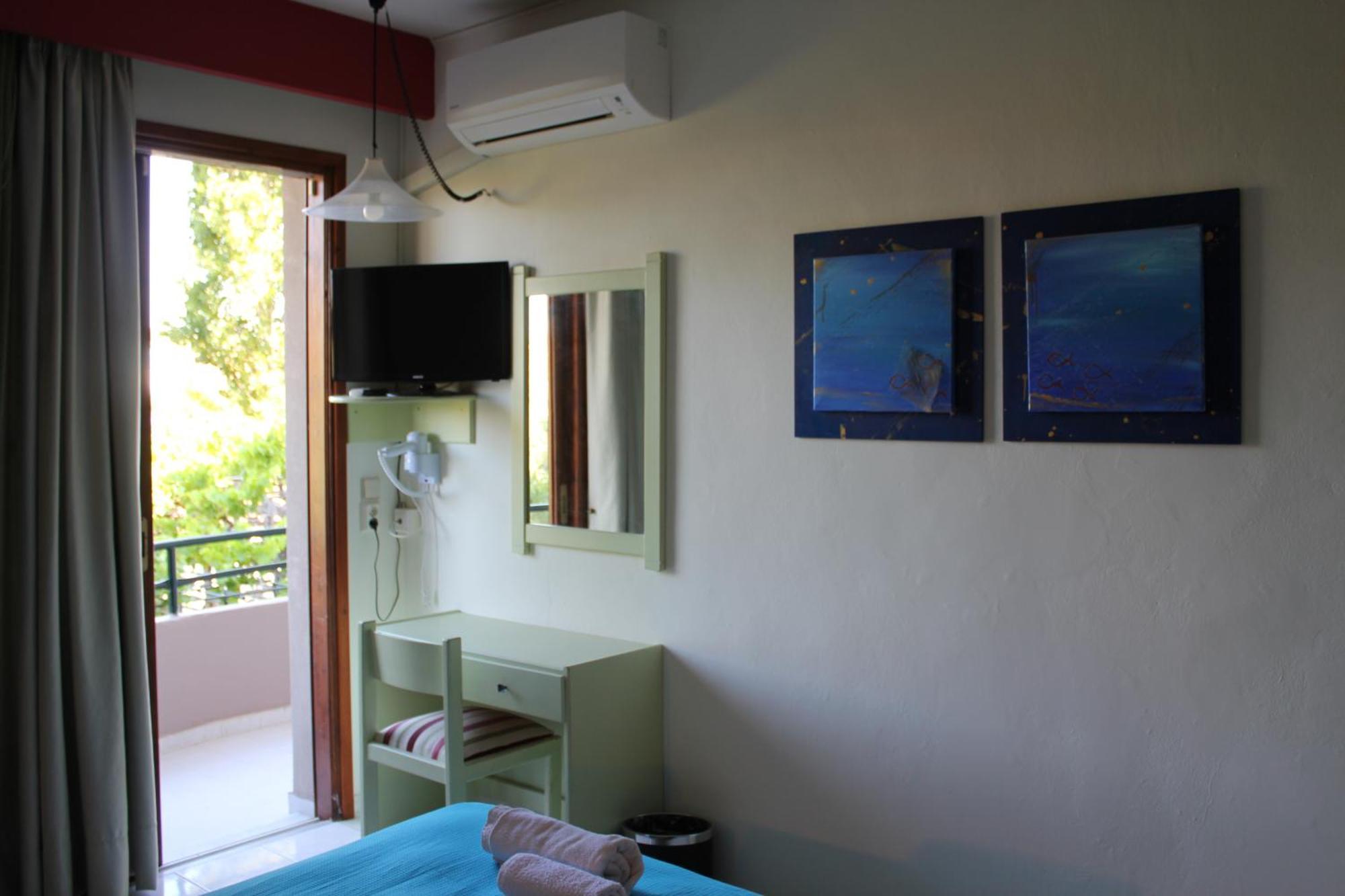 John Mary Aparthotel Faliraki Room photo